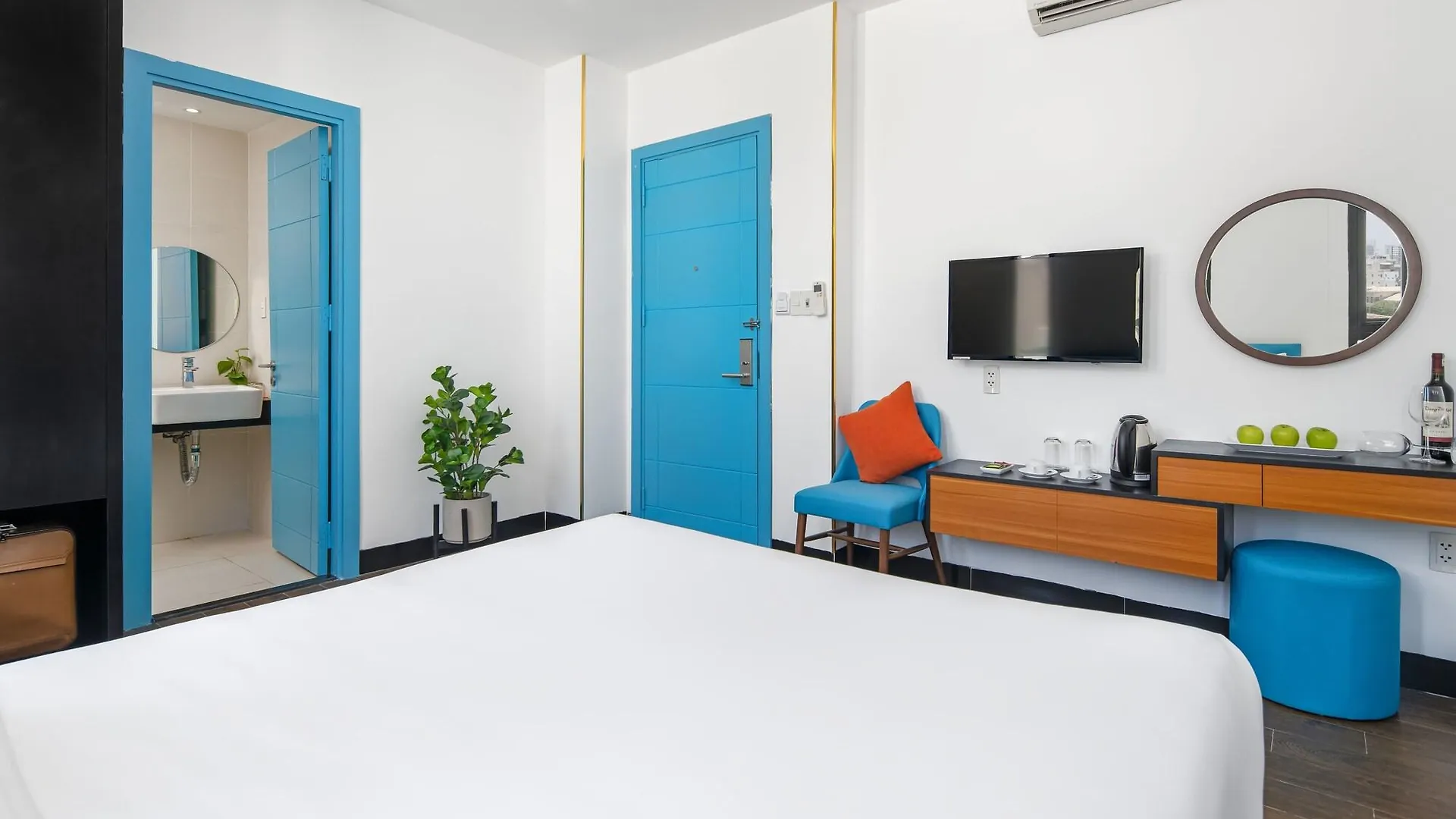Platinum Danang Hotel