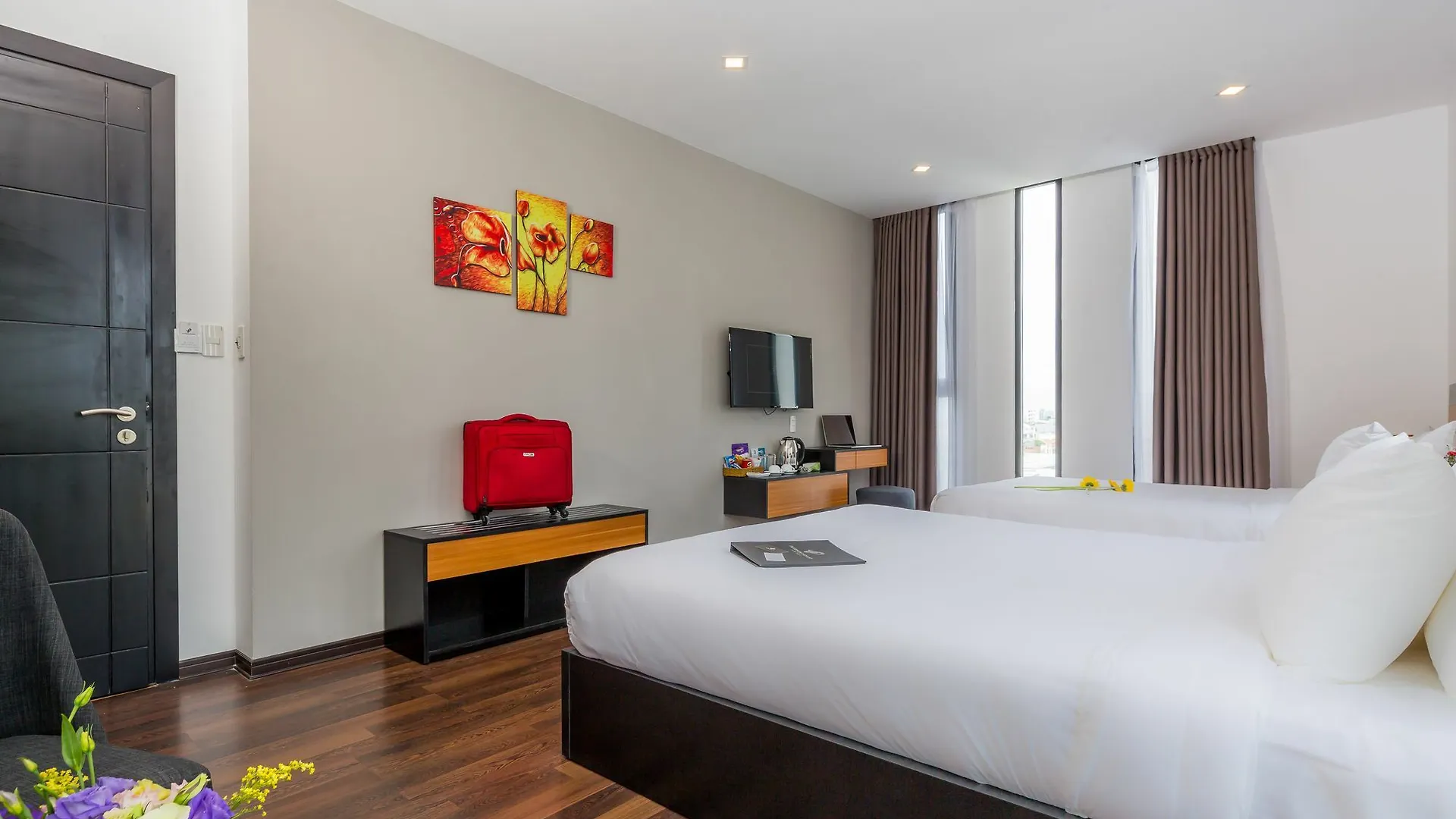 Platinum Danang Hotel