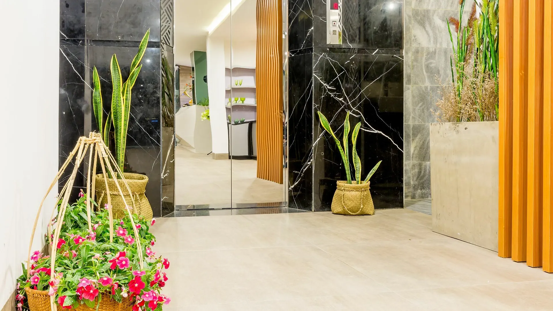 Platinum Danang Hotel  Da Nang