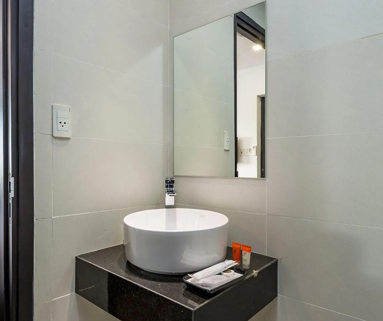 Platinum Danang Hotel